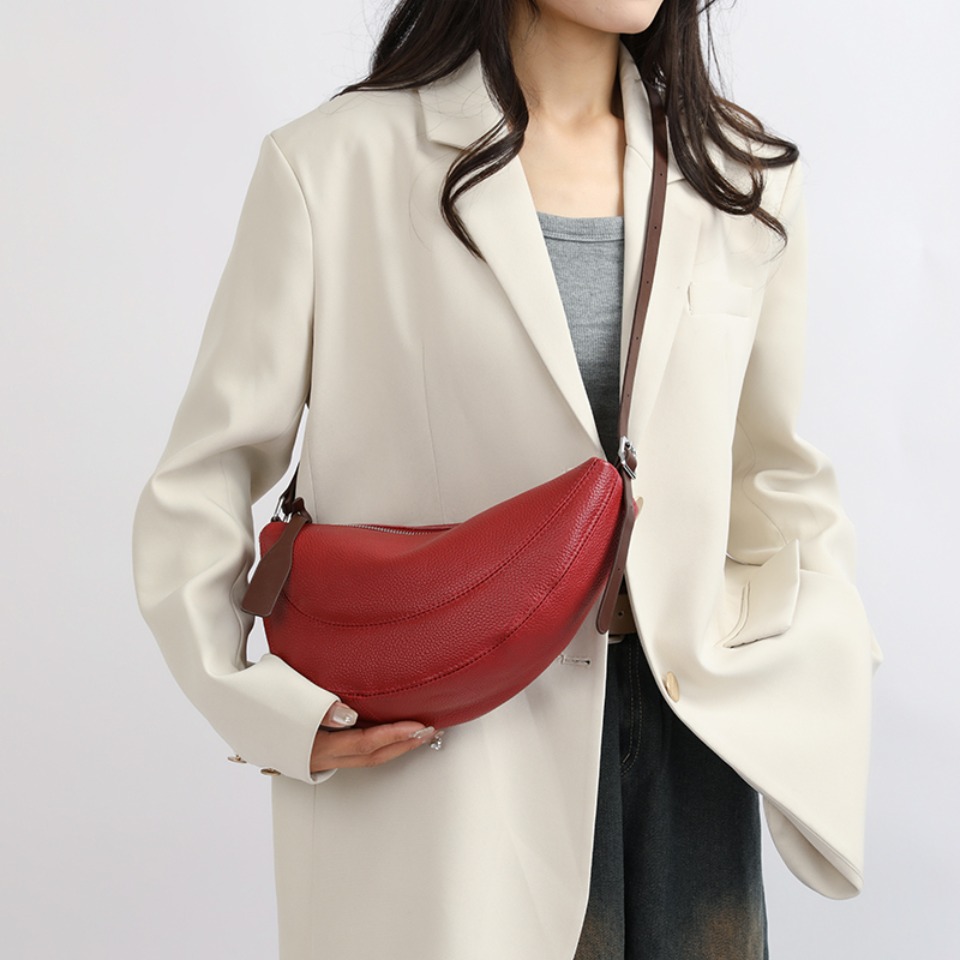 100% トップレイヤー本牛革製クレセントバッグ、ソフトライ - Luxury Bags Kate Spade のレビューと価格