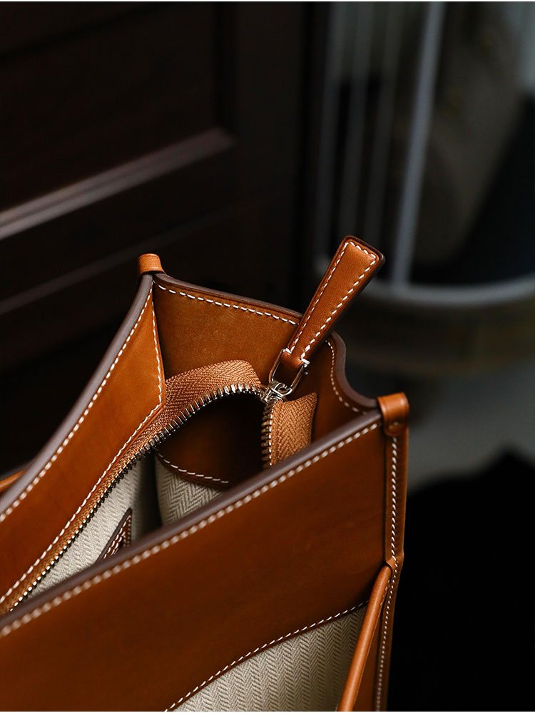 ブラウンの大容量トートバッグ レディース 2026年新作 高 - Luxury Bags 2026 のレビューと価格