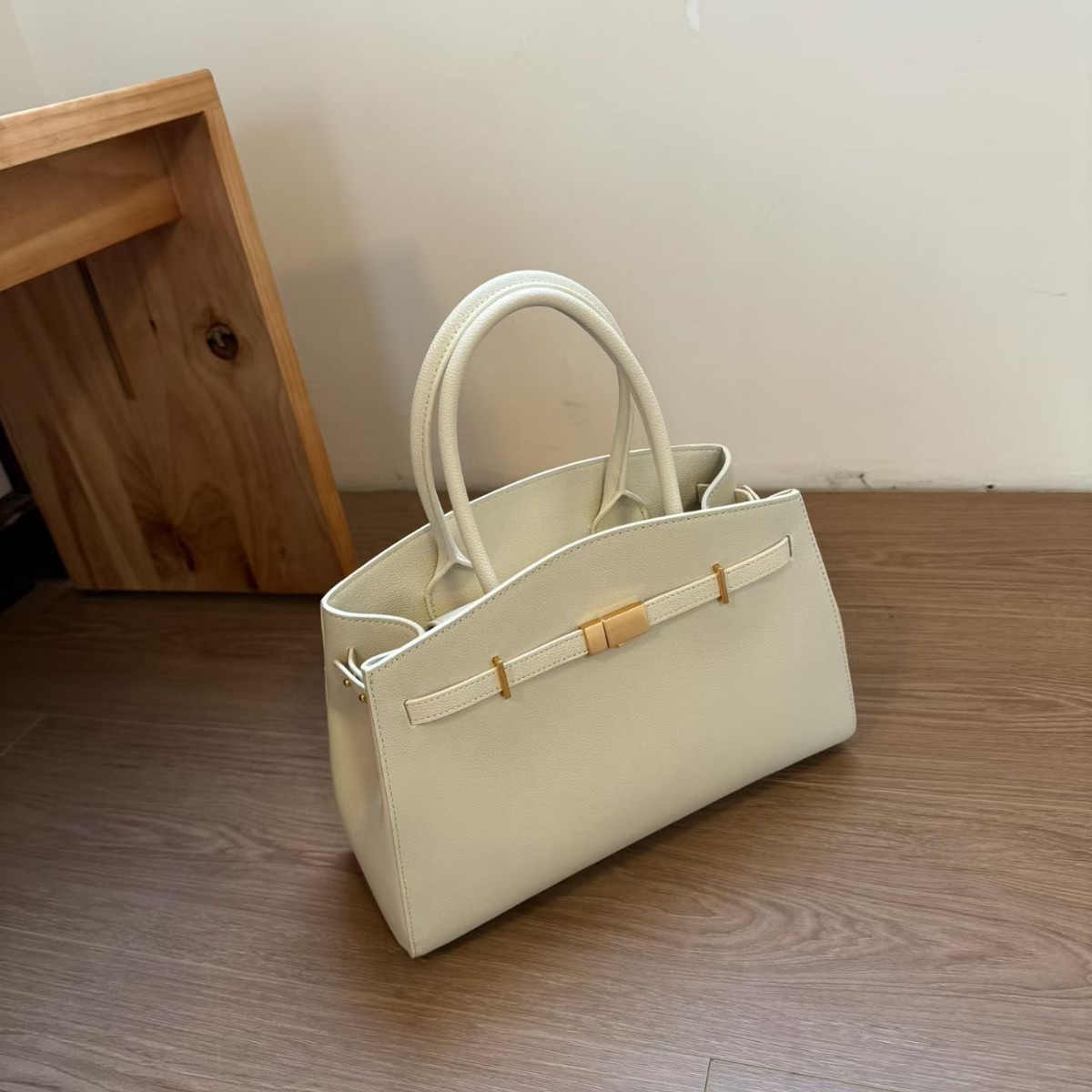 FIRMRANCH 高級オールドマネースタイルハイエンド大容 - Luxury Bags Old Money のレビューと価格