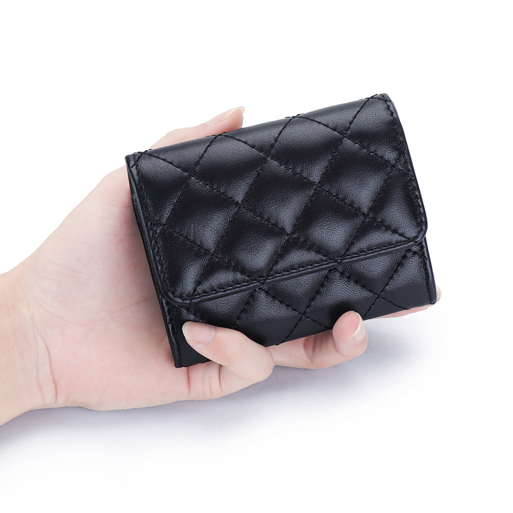 羊革キルティングカードホルダー レディース 二つ折りレザー  - Luxury Bags Name For Women のレビューと価格