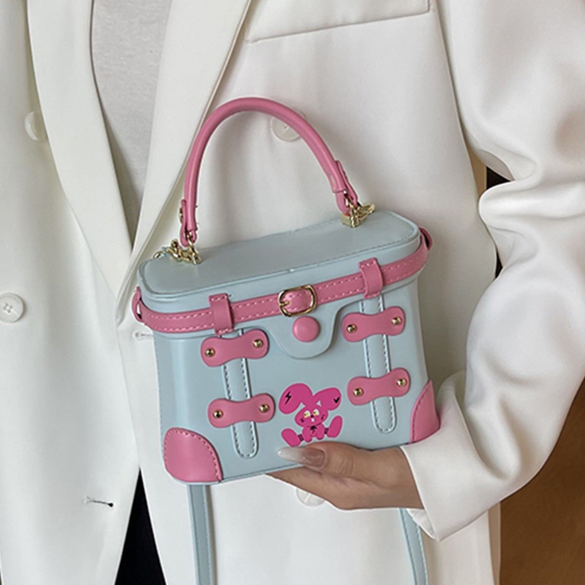新作ラグジュアリーデザイナーリベットPUレザー花柄プリントレ - Luxury Bags Wholesale のレビューと価格